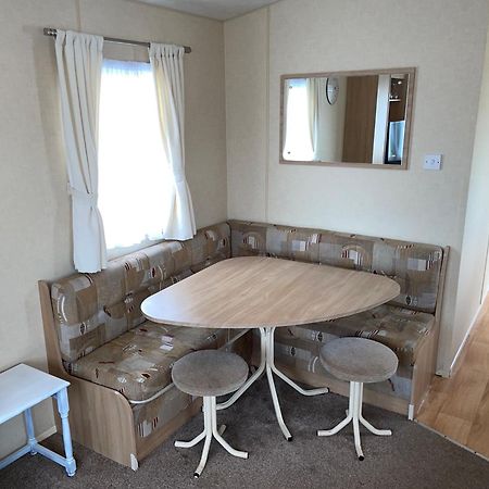 The Luxury Wolds Retreat 6 Berth 3 Bedrooms Beds Made For Arrival Wifi Инголдмелс Экстерьер фото
