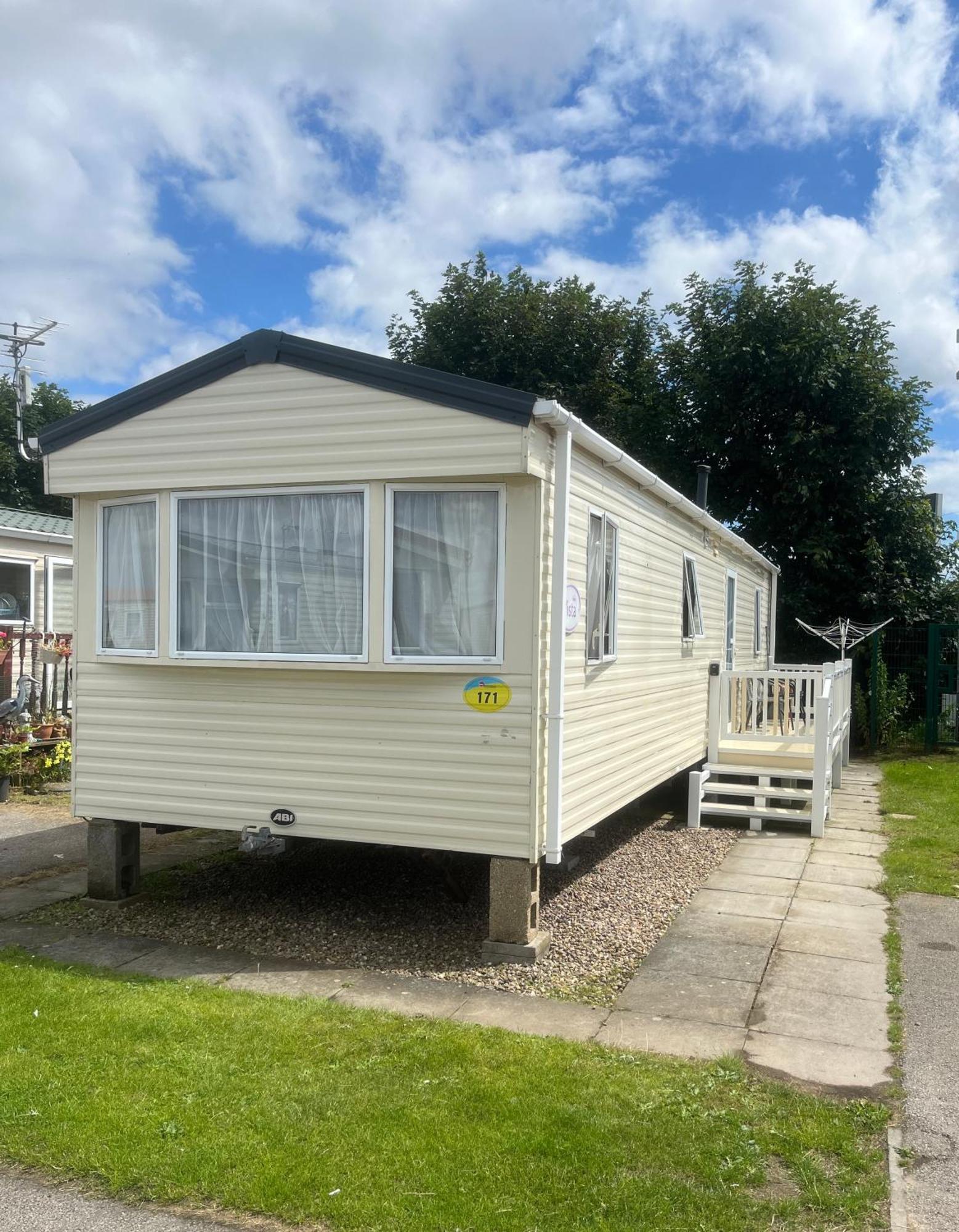 The Luxury Wolds Retreat 6 Berth 3 Bedrooms Beds Made For Arrival Wifi Инголдмелс Экстерьер фото